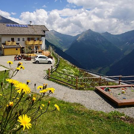 Enzianhütte Berggasthaus St. Leonhard in Passeier Exterior foto